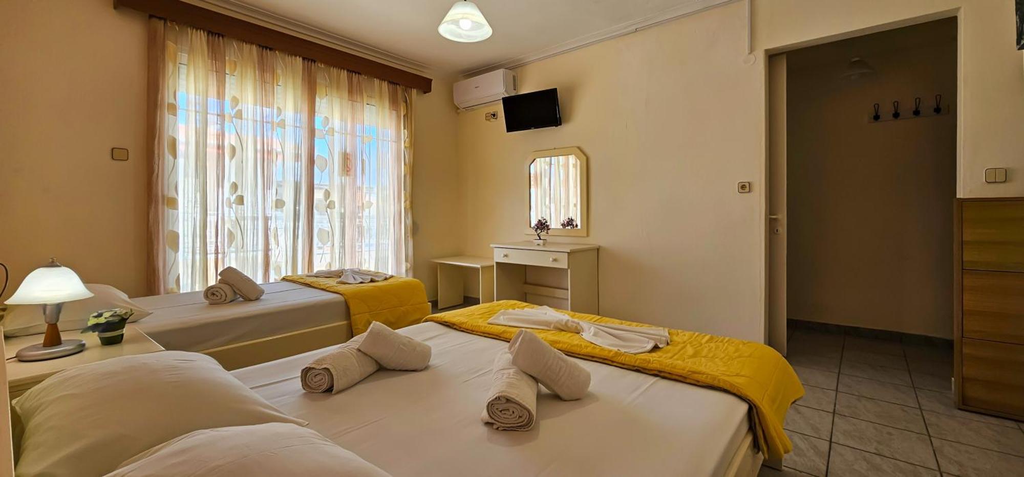 Chariclia Hotel Παραλία Εξωτερικό φωτογραφία